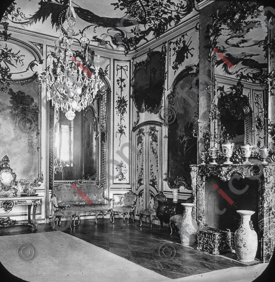 Der Konzertsaal in Schlosss Sanssouci ; The concert hall in Sanssouci - Foto foticon-simon-190-020-sw.jpg | foticon.de - Bilddatenbank für Motive aus Geschichte und Kultur